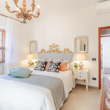 Amore, A Romantic Hilltop In
